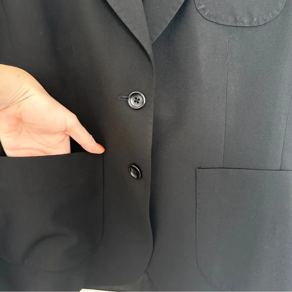 Banana Republic Women’s Classic Black Blazer - Picture 6 of 11